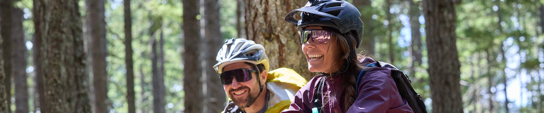 Polarized vs Non-Polarized Sunglasses (With Use-Cases)