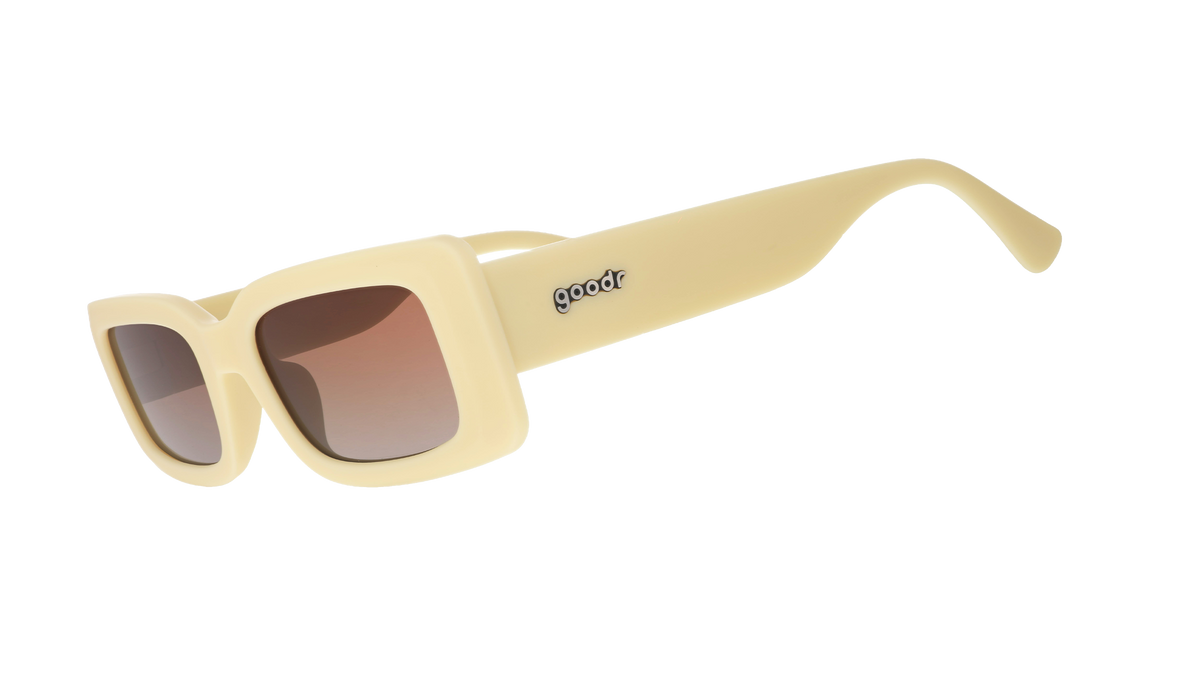 Oversized round sunglasses with sunset mirrored lenses.