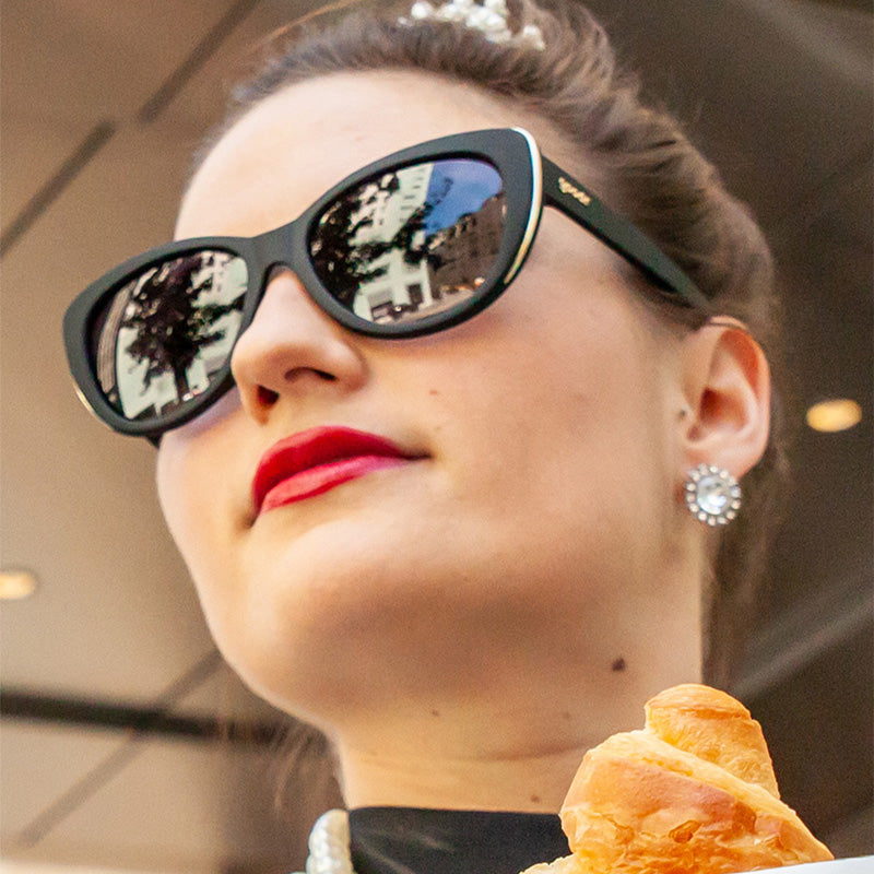 Breakfast At Tiffany's: Breakfast At Tiffany's Gave Us More Than Just  Amazing Sunglasses Style