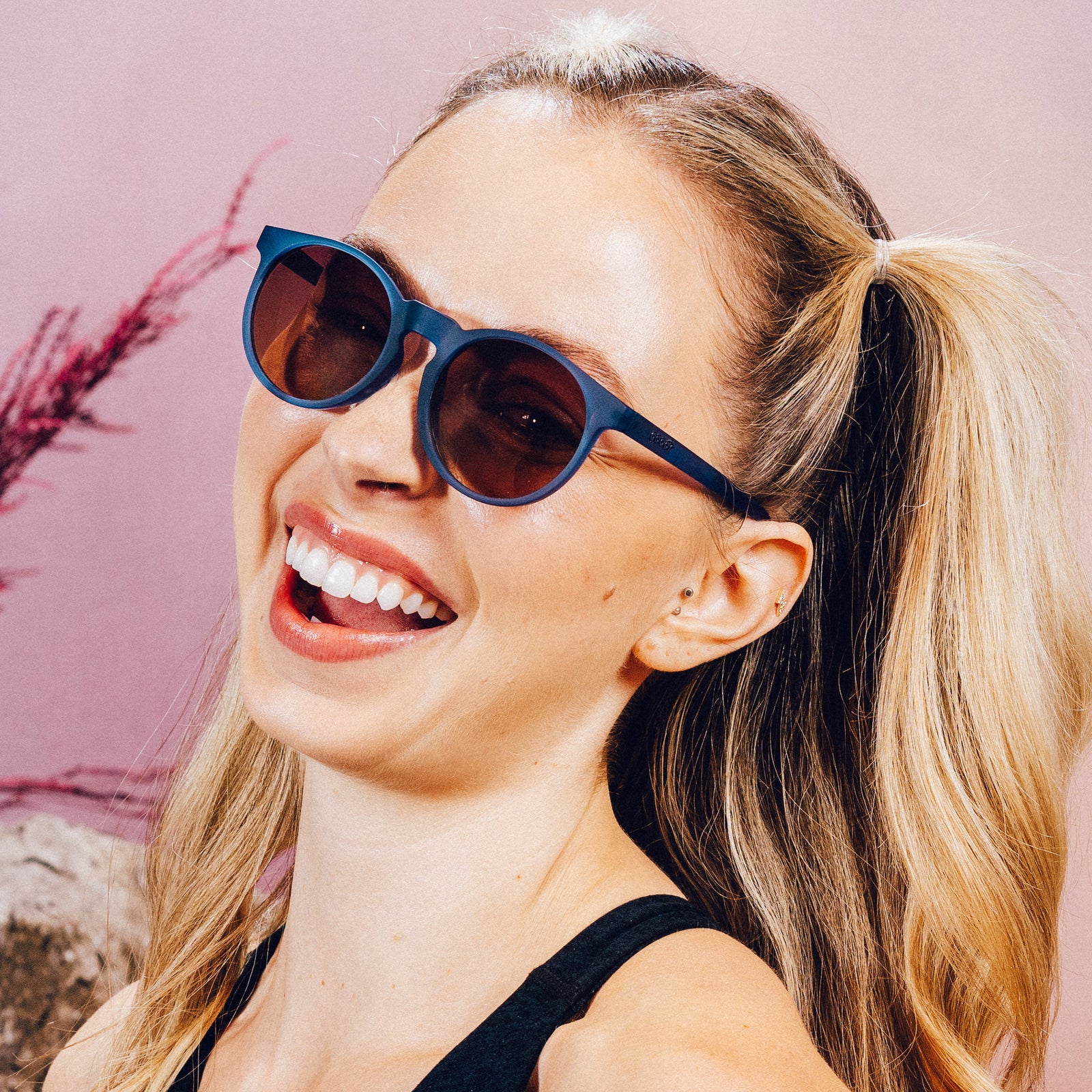 Stares Into the Abyss goodr — goodr sunglasses