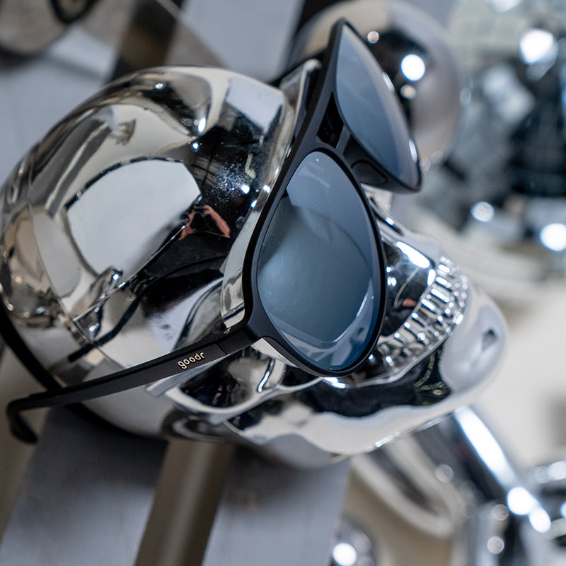 Black 2025 chrome sunglasses