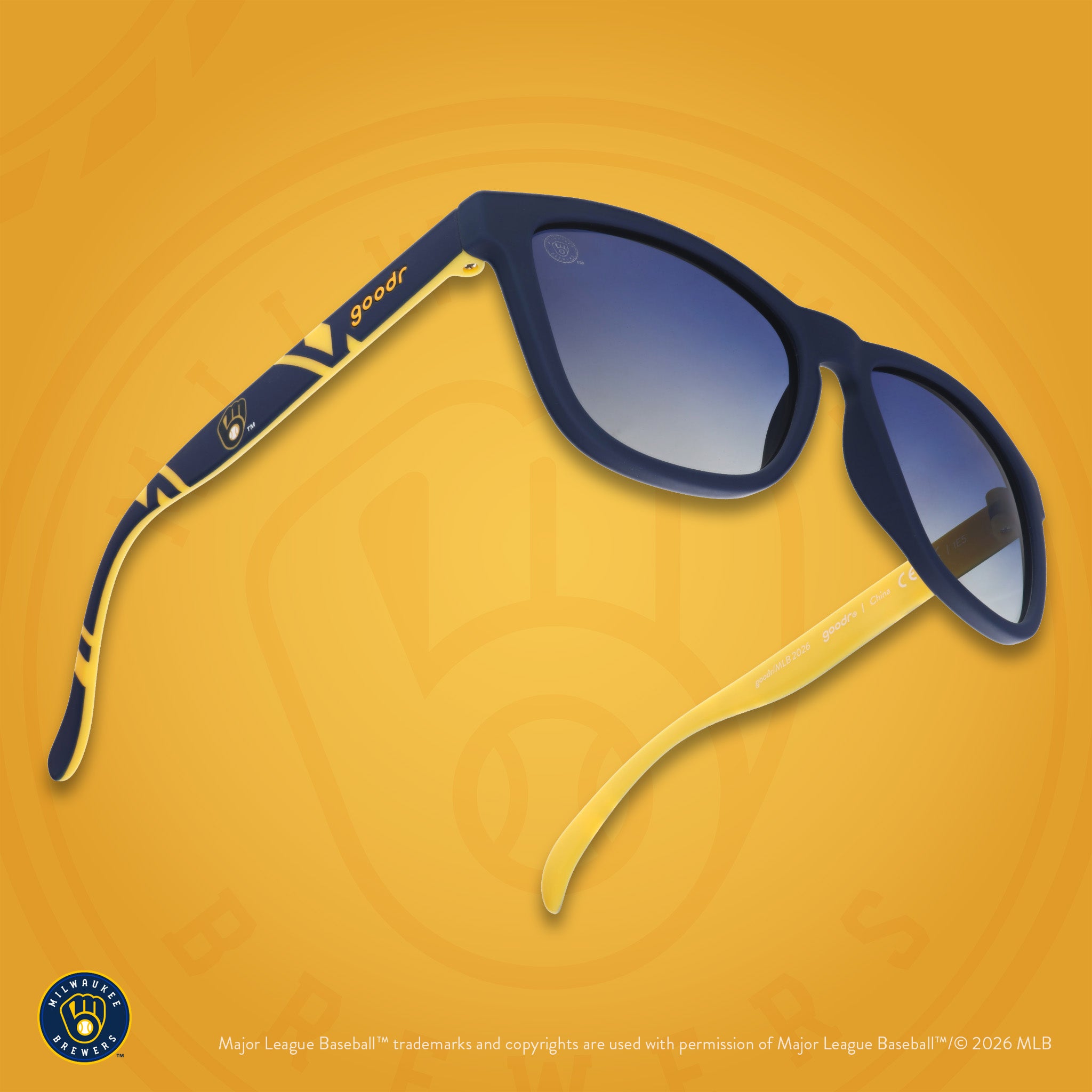 Milwaukee Brewers Sunglasses | Claws Up!™ | goodr — goodr sunglasses